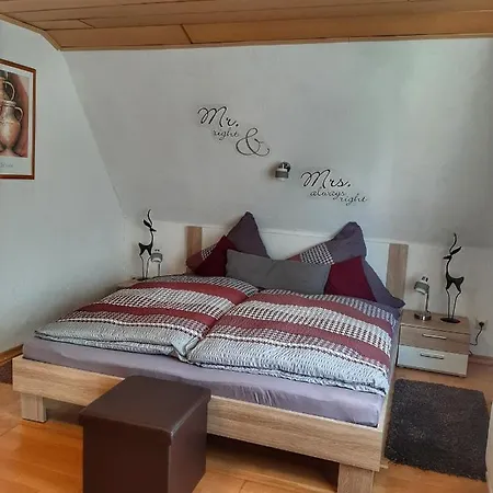 Hillis Ferienwohnung Saarland Sankt Ingbert Buitenkant foto